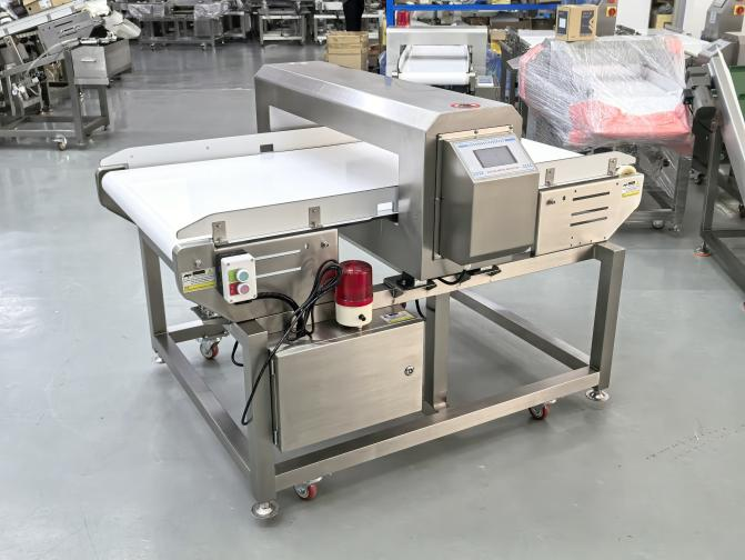 Full Metal Detector (For Aluminum Foil Packaging Products)
